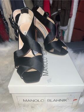 Manolo Blahnik Black Satin Crisscross Platform Stilleto Pumps Heels in Box 37 7